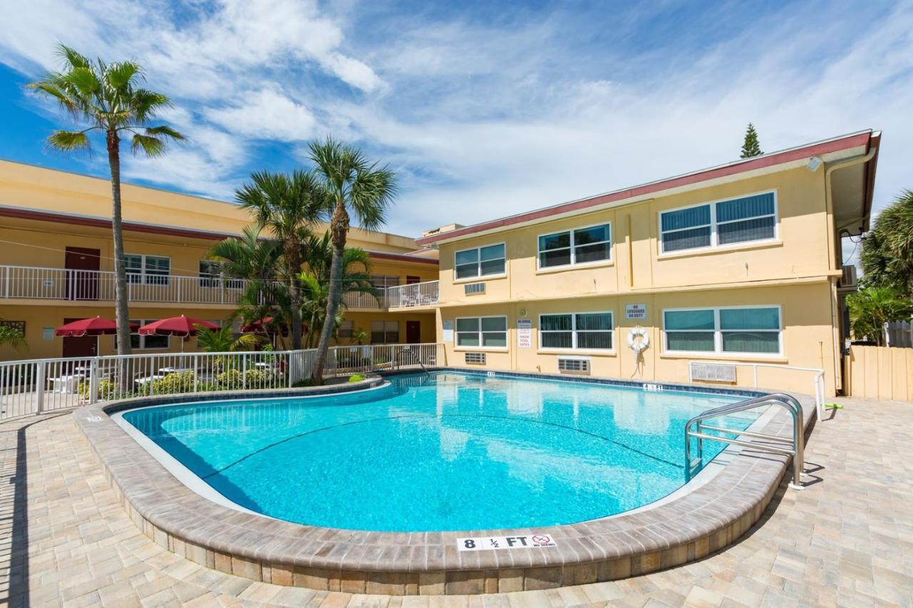 345 Surf Song Resort St. Pete Beach Εξωτερικό φωτογραφία