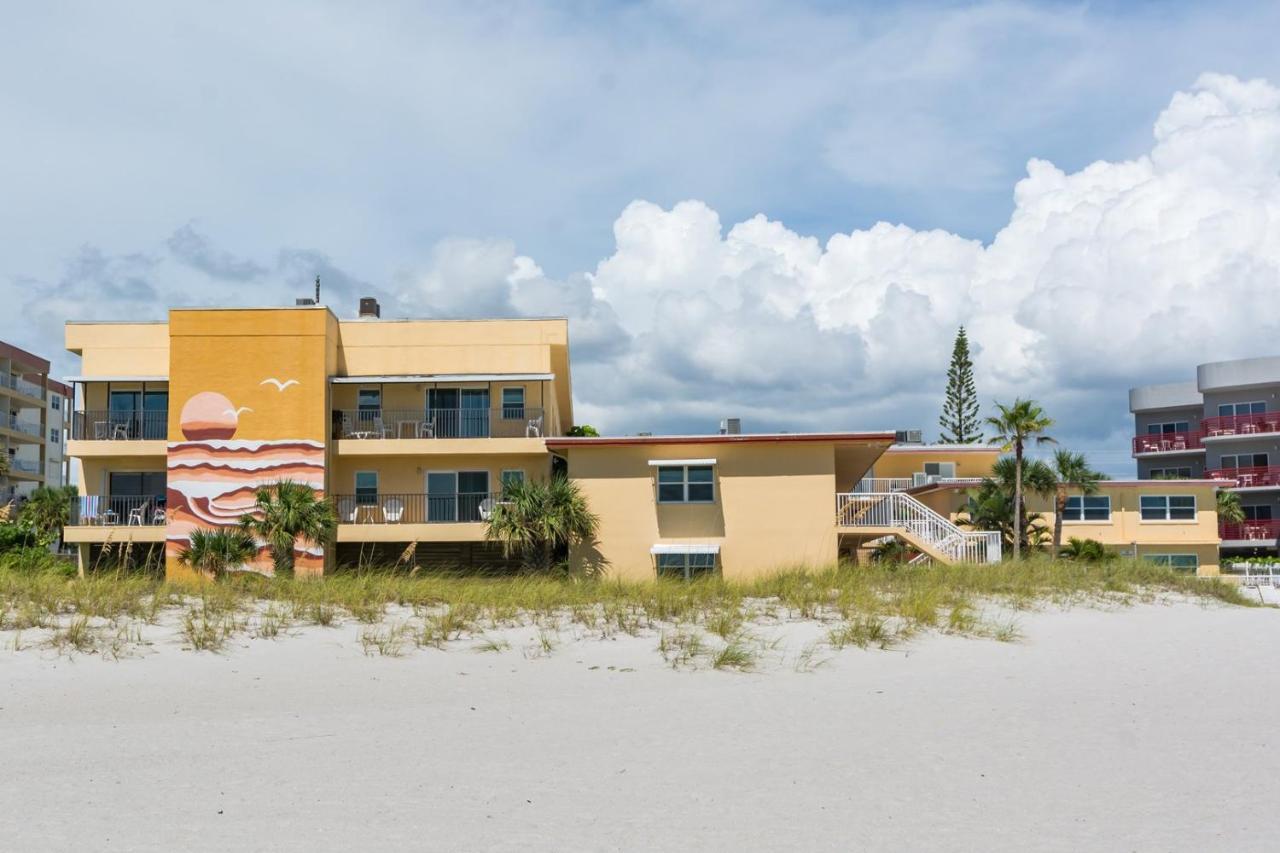 345 Surf Song Resort St. Pete Beach Εξωτερικό φωτογραφία