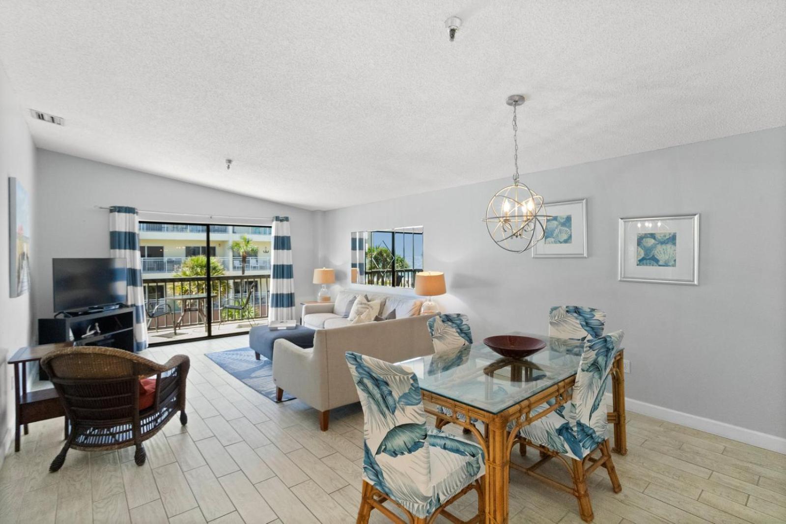 345 Surf Song Resort St. Pete Beach Εξωτερικό φωτογραφία